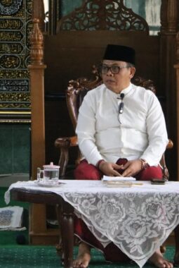 Pesan KH Akhmad Khambali di Momen Maulid Nabi Muhammad SAW, Perkuat Kolaborasi Antara Ulama, Umaro, Polri Dan Umat