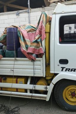 Satreskrim Unit 2 Polres Jepara Gerebeg Gudang Penimbunan diduga BBM Jenis Solar Bersubsidi di Desa Banjar Agung Bangsri Jepara.