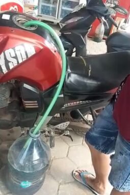 Pertalite Dijual Pakai Galon di Warung Madura Salatiga: Diduga Hasil Pengangsu, Langgar 3 Aturan Sekaligus