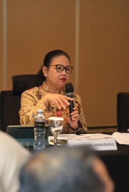 Juara 1 Investment Challenge 2026, Wali Kota Agustina Dorong Logistic Hub Terboyo Gerakkan Ekonomi