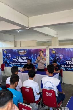 Mabar Naik Kelas! Polsek Colomadu Gelar Turnamen Esport, Pelajar Diajak Jauhi Hoaks dan Judi Online