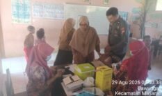 BIAS di Masaran Sasar Puluhan Siswa SD, Polsek Pastikan Imunisasi Berjalan Aman dan Lancar