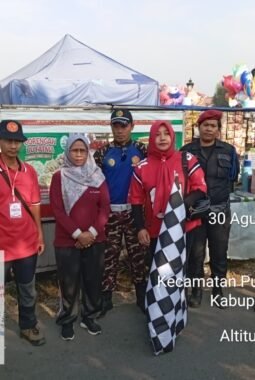 Rangkaian Penutup Kegiatan HUT RI Ke-81 Kelurahan Pasir Kidul Purwokerto Barat Gelar Jalan Sehat Bersama Warga.