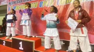 Yunalisa Raih Juara 3, Rebut Piala Kemenpora di Kejuaraan Karate di Yogyakarta