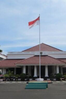 Mantan Pejabat Tinggi Purworejo Soroti Lambannya Kejelasan Proyek: September di Depan Mata, Waktu Pelaksanaan Makin Sempit