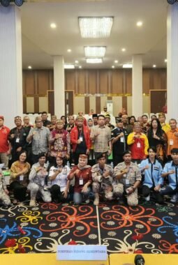 Mubes I Forum Kebangsaan Ormas Kalteng Resmi Dibuka, Yanto E. Saputra Terpilih Jadi Koordinator