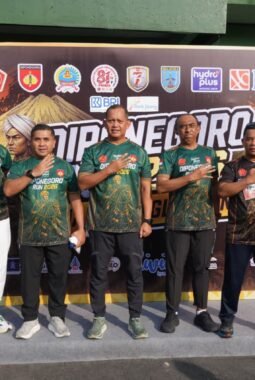 Semarak HUT ke-81 TNI dan HUT ke-76 Kodam IV/Diponegoro, Fun Run Dilanjutkan Bakti Sosial Kesehatan