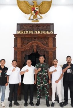 Perkuat Silaturahmi, Danrem 072/Pamungkas Terima Audiensi OIC Youth Indonesia (Pemuda OKI Indonesia)