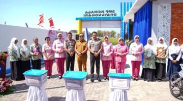 Ketua Yayasan Kemala Bhayangkari Jateng Resmikan Mushola Pelita Kemala, Dorong Pendidikan Berkarakter di SMP Bhayangkari Karanganyar