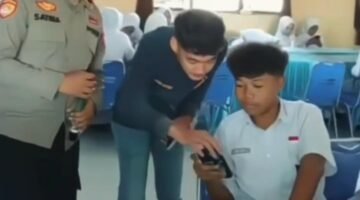 Tim Trainer AI Polres Sragen, Bekali Pelajar SMA Negeri 1 Sukodono Paham Kecerdasan Buatan