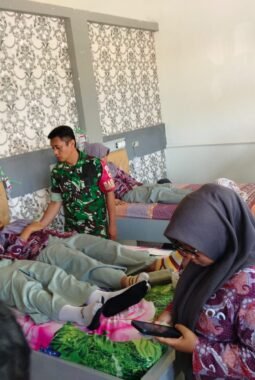 Diduga Keracunan Usai Santap MBG, 22 Siswa SMA Negeri 1 Sampang Cilacap Dilarikan ke Fasilitas Kesehatan