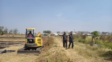 DANREM 071/WIJAYAKUSUMA TINJAU KOMPI PRODUKSI KODIM 0713/BREBES