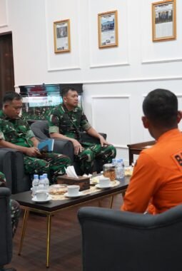 Danrem 072/Pamungkas Terima Audensi Kepala Basarnas DIY Untuk Perkuat Sinergitas