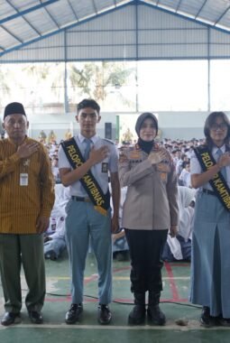 Polres Purworejo Bekali 750 Pelajar SMK YPP tentang Keamanan Digital dan Kamtibmas