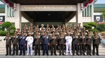 Kasdam IV/Diponegoro Pimpin Upacara HUT ke-81 TNI, Teguhkan Profesionalis medan Pengabdian