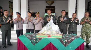Polda DIY Hadiri Peringatan HUT ke-81 TNI di Tiga Matra