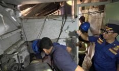 Aksi Cekatan Petugas Damkar Bersama Tim Gabungan Evakuasi Kucing Masuk Sumur di Pameungpeuk