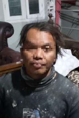 PERINGATAN PUBLIK — Waspada Jasa Pemborong Arianto, Diduga Tinggalkan Pekerjaan Setelah Terima Uang Muka