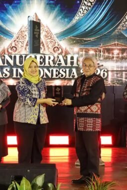 UNDIP Raih 3 Penghargaan di Anugerah Humas Indonesia (AHI) 2026