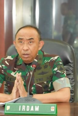 Irdam IV/Diponegoro Pimpin Entry Meeting Verifikasi Sertijab Pangdam dan Ketua YKJ Cabang III Diponegoro