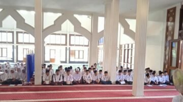 Langit Garut Basah oleh Doa: Sinergi Haru Terpantau di Pakenjeng, Mekarmukti Bungbulang, Ulama dan Warga Pasrahkan Diri Serentak di Kabupaten Garut
