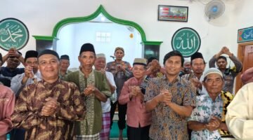 Tak Sekadar Jadi Imam Salat Jumat, Kapolsek Kedawung Turun Langsung Serap Aspirasi Warga Lewat Jumat Curhat