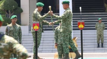 Estafet Kepemimpinan Kodam IV/Diponegoro Berlanjut, Mayjen TNI Sudaryanto, S.E., M.Han. Terima Penyerahan Satuan dari Mayjen TNI Achiruddin, S.E., M.Han.