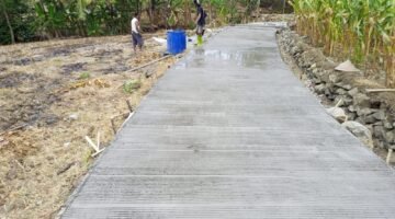 Jalan Rabat Beton Gumelar Lor Tuntas, Progres Sawangan Capai 64 Persen dalam Bakti TNI AD untuk Rakyat