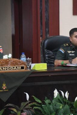 Pimpin Entry Briefing, Pangdam IV/Diponegoro Tekankan Profesionalisme Prajurit dan Sinergi Dukung Program Pemerintah