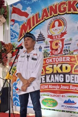 Meneteskan Air Mata Kebahagiaan, SKD Rayakan Milangkala ke-9 Penuh Haru Bersama Dukungan Total untuk KDM