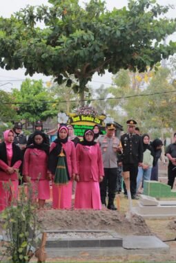 Tujuh Tahun Koma Usai Dikeroyok Saat Bertugas, AKBP (Anumerta) Aditia Mulya Ramdhani Dimakamkan di Klaten