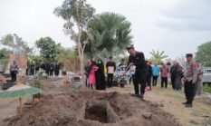 Tujuh Tahun Koma Usai Dikeroyok Saat Bertugas, AKBP (Anumerta) Aditia Mulya Ramdhani Dimakamkan di Klaten