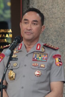 Kapolri Kedepankan Pendekatan Humanis dalam Pelayanan Aksi Penyampaian Aspirasi