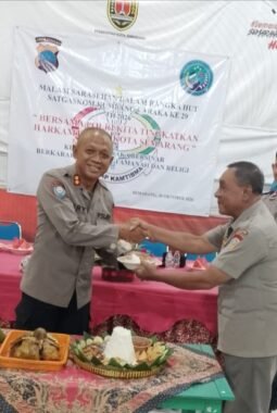 MALAM SARASEHAN HUT KE-29 SATGASKOM KUMBANG CARAKA POLRESTABES SEMARANG BERLANGSUNG KHIDMAT DAN PENUH KEBERSAMAAN