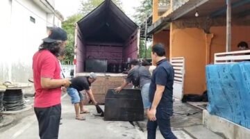 GERAK CEPAT TIM URC POLRES SRAGEN! Dua Pelaku Penyelewengan Solar Subsidi Dibekuk, Lima Mobil Modifikasi dan 923 Liter Solar Disita